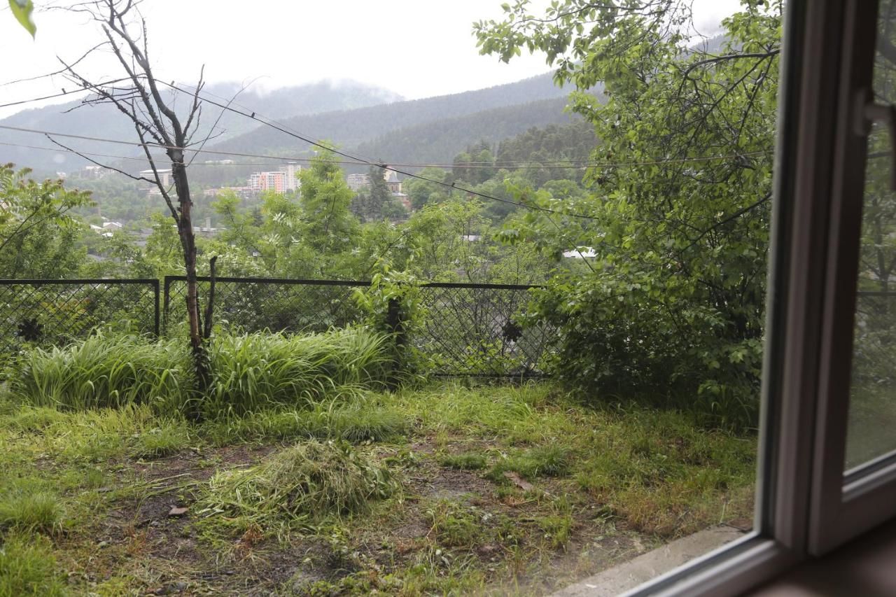 Гостевой дом Old Borjomi House Боржоми